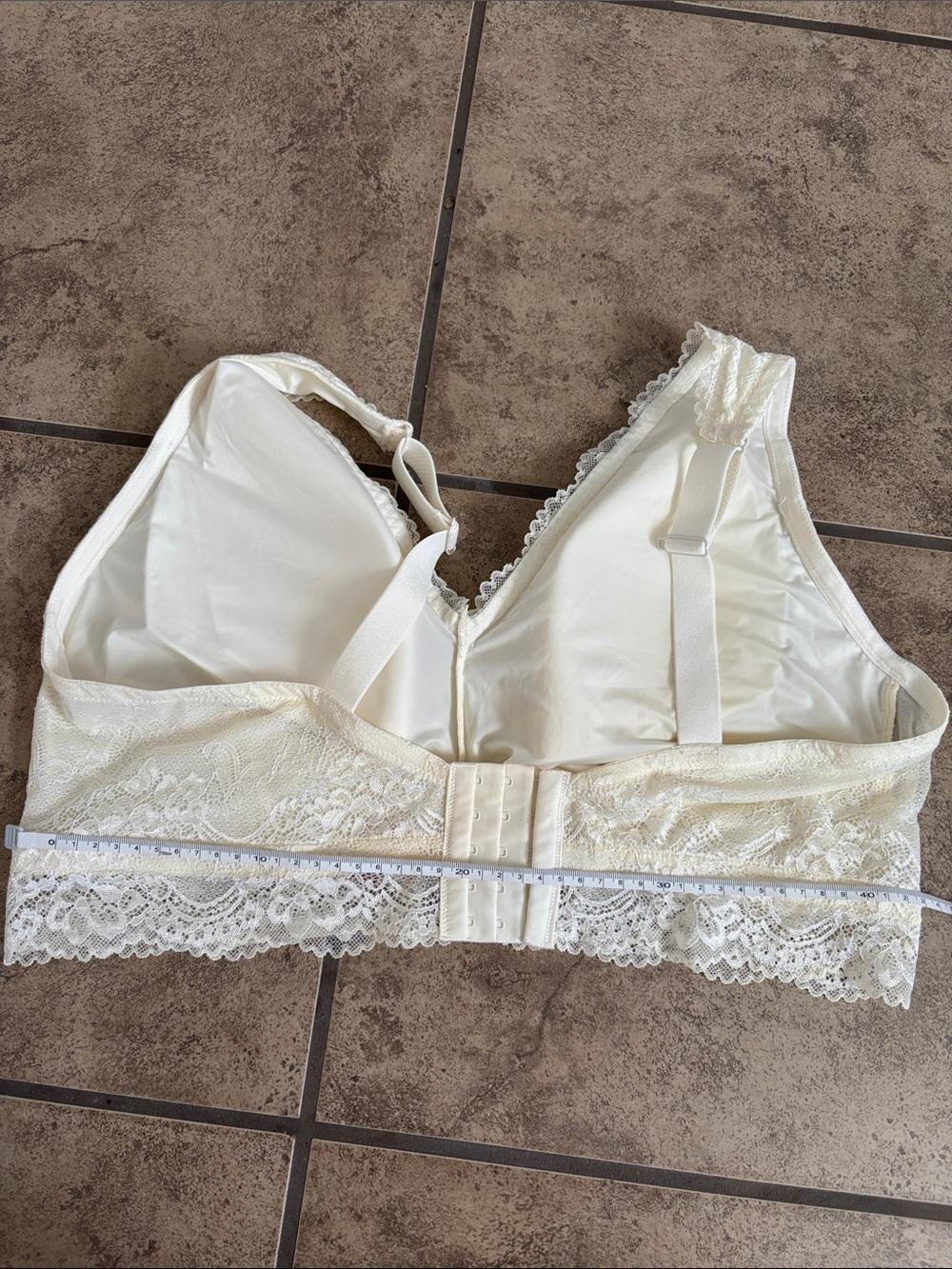 Secret Treasures 4X Lace Bra - Picture 4 of 5